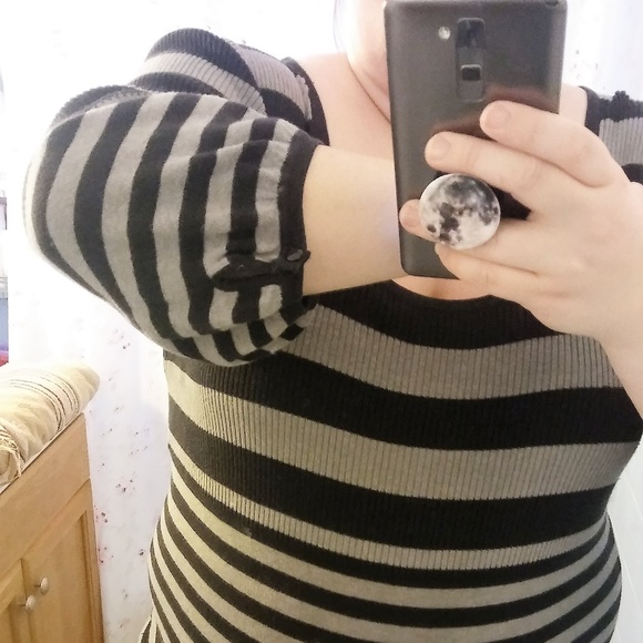 Striped Tunic - Picture 4 of 4